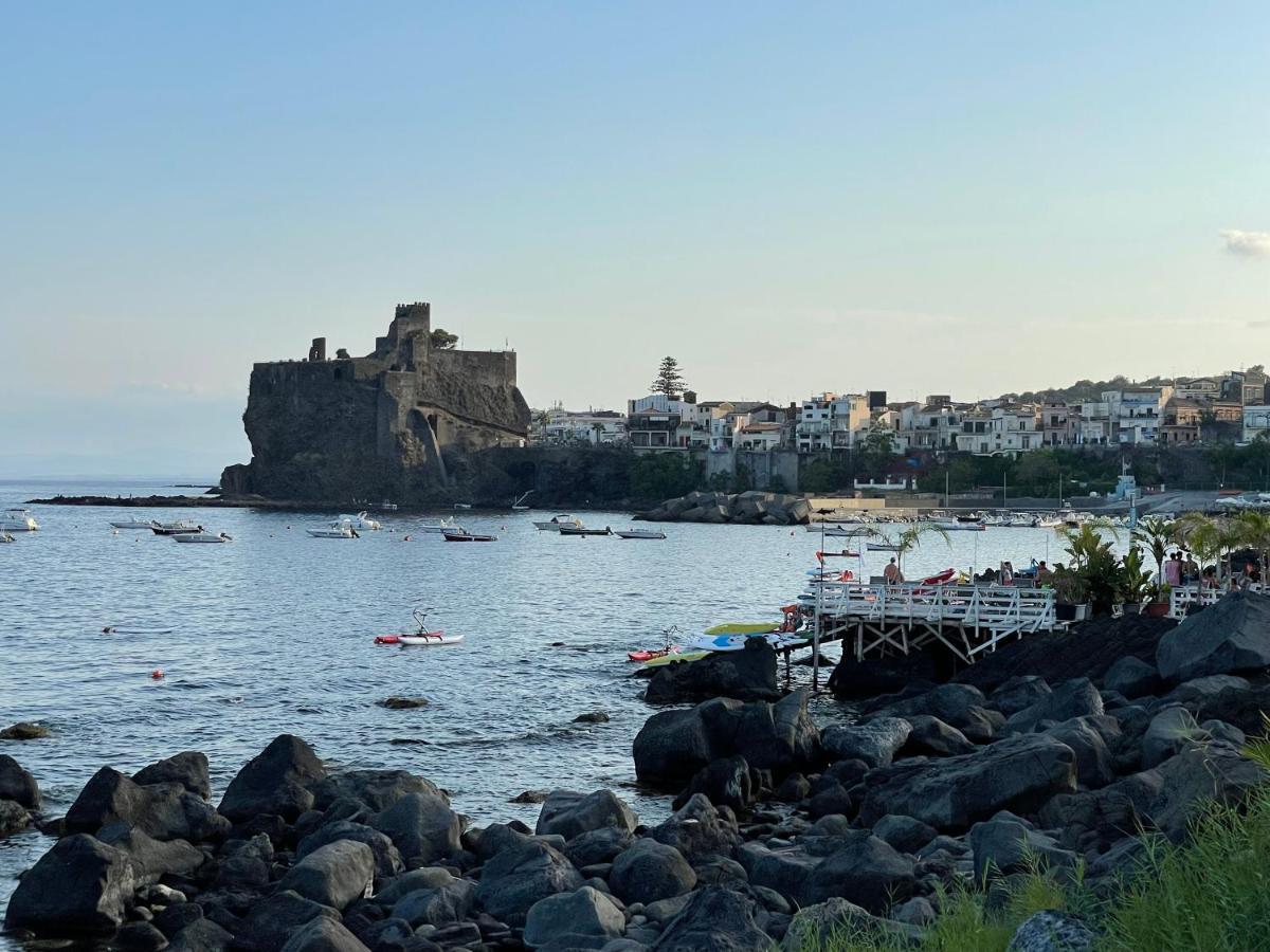 Lorenzo'S House Catania City Centre - Comfortable Large Apartment With 2 Bedrooms And 2 Baths, Close To Trains, Metro And Bus Station Zewnętrze zdjęcie